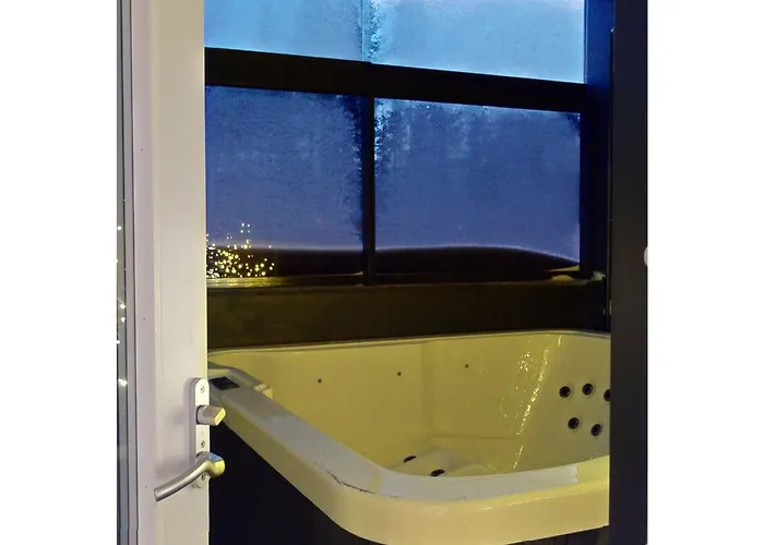 펜션 Rollimetsa D 4 By Interhome